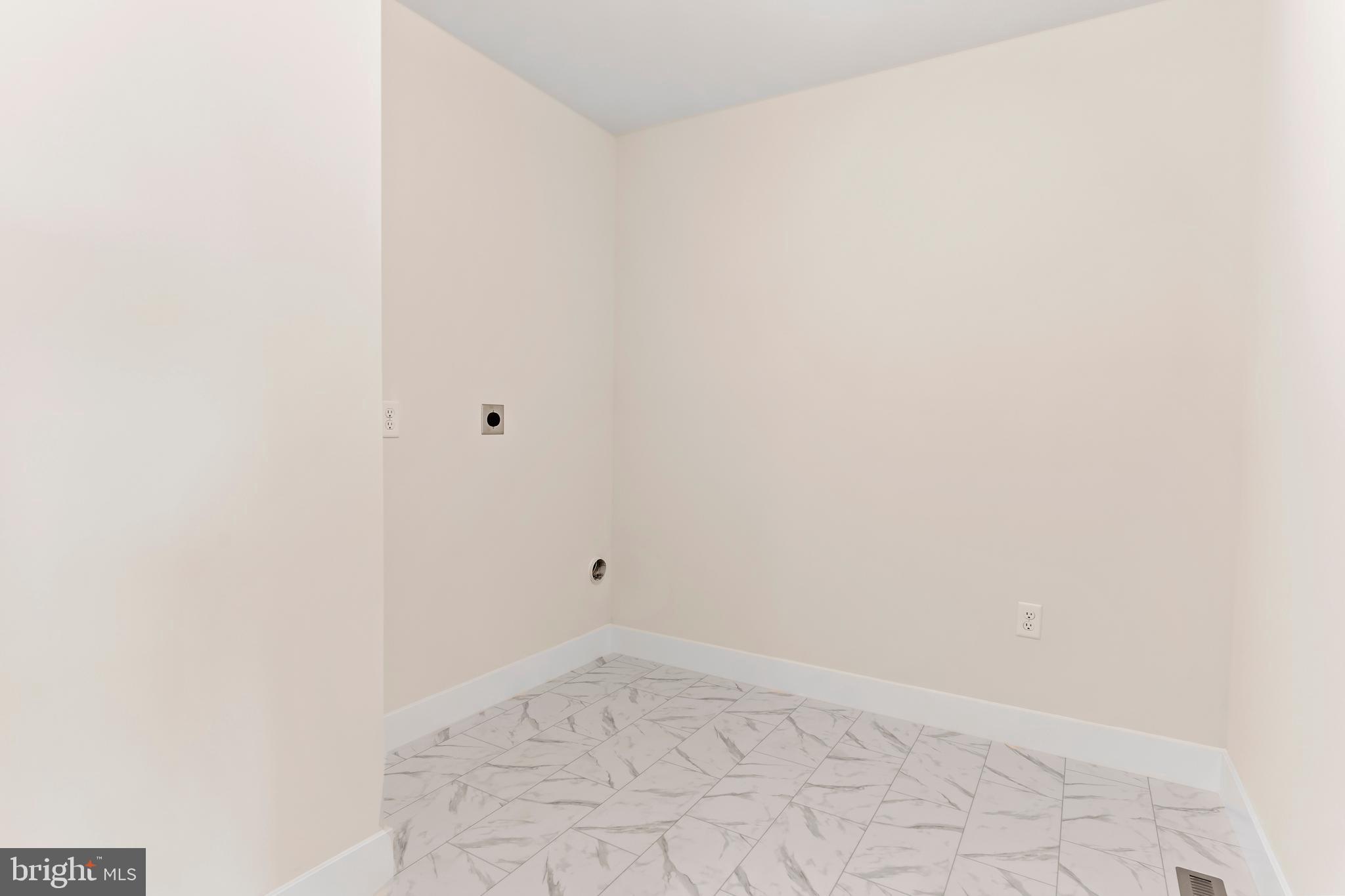 302 Cedar Road Dillsburg, PA 17019 - Photo 24 of 54 a view of room