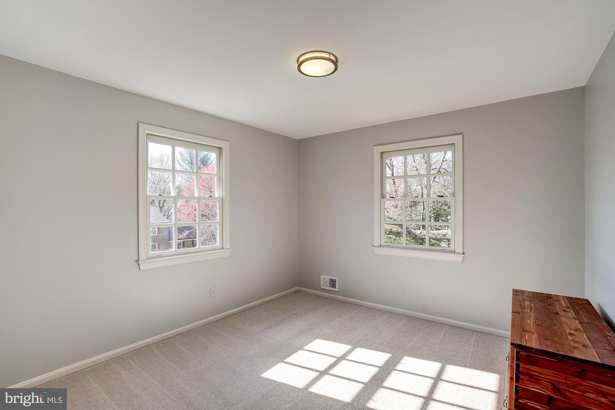 7913 Foxhound Road McLean, VA 22102 - Photo 21 of 37 Bedroom #4