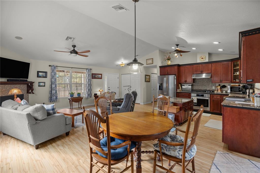 6821 Alpine Road Dunnellon, FL 34431 - Photo 10 of 25