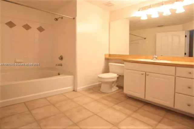 $269,000 | 9833 Baywinds Boulevard, Unit 7203, West Palm Beach, FL 33411