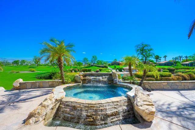 $1,195,000 | 400 Tomahawk Drive, Palm Desert, CA 92211