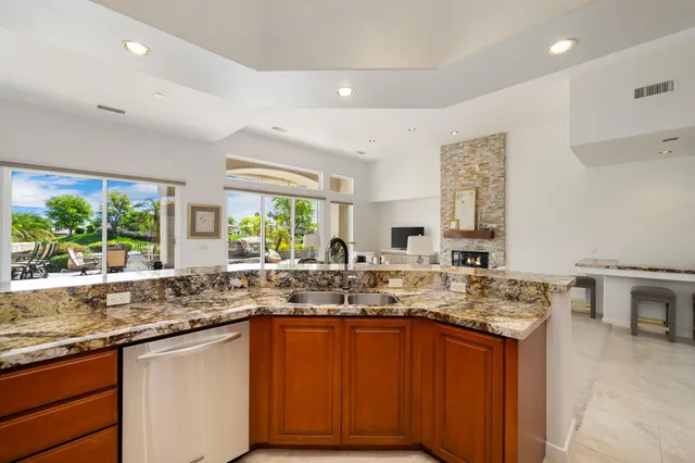 $1,195,000 | 400 Tomahawk Drive, Palm Desert, CA 92211
