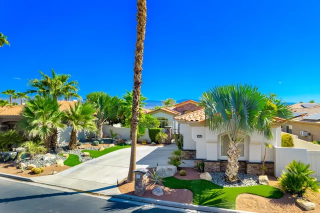 $1,195,000 | 400 Tomahawk Drive, Palm Desert, CA 92211