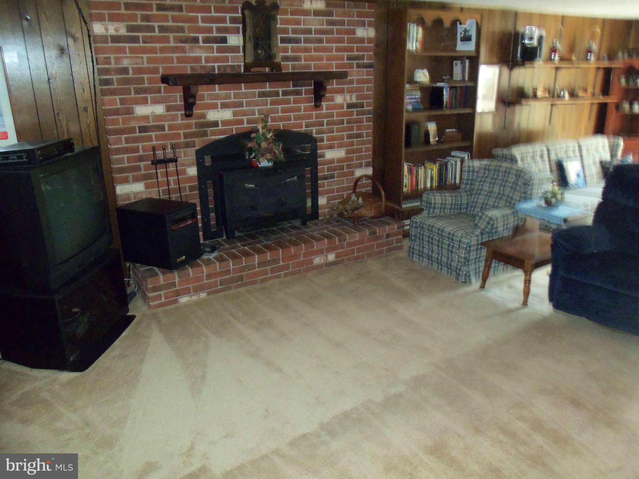 1415 Walker Road Freeland, MD 21053 - Photo 22 of 30 Family Room