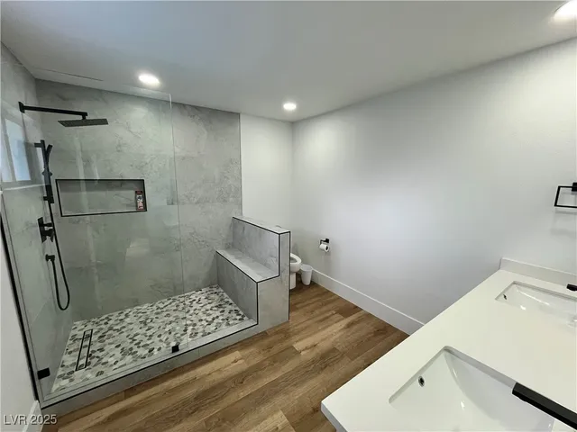 $2,699 | 6191 Bullion Boulevard, Las Vegas, NV 89103