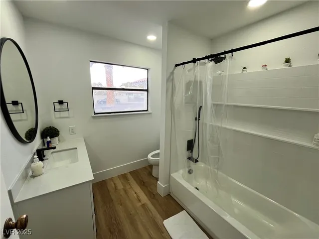 $2,699 | 6191 Bullion Boulevard, Las Vegas, NV 89103