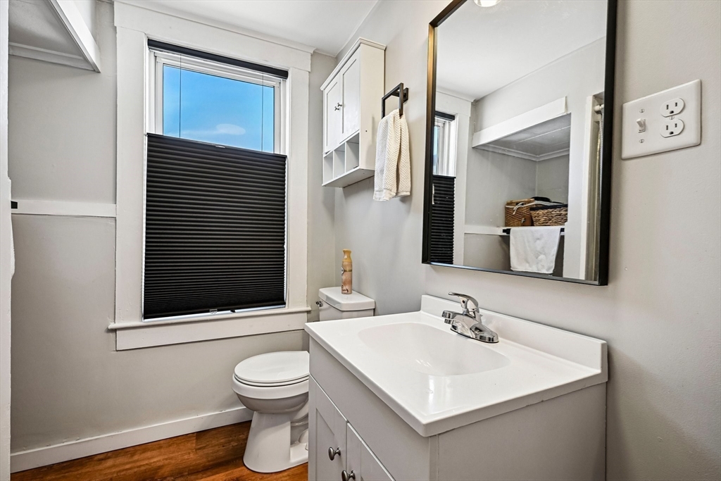 19 Sheldon Street Lowell, MA 01851 - Photo 26 of 42