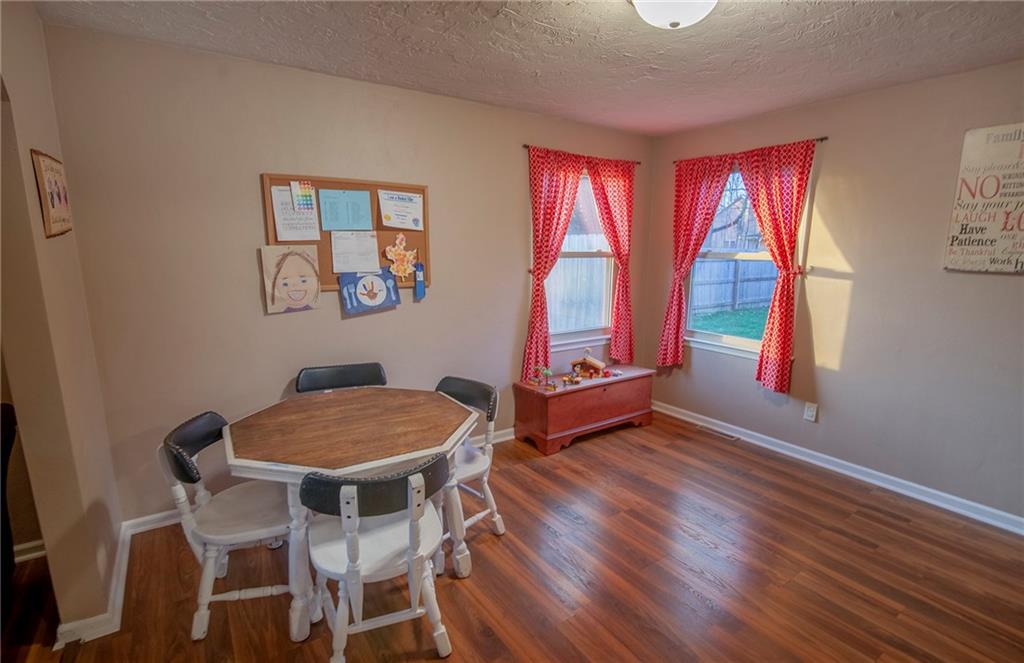 104 East Falcon Run Pendleton, IN 46064 - Photo 6 of 31 Gallery Image 6