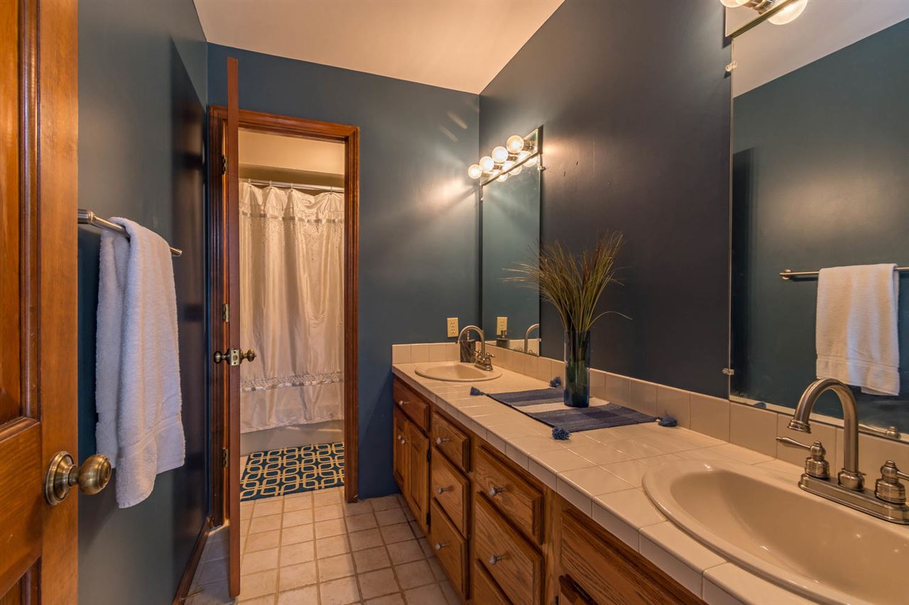 4406 West Tanglewood Road Bloomington, IN 47404 - Photo 26 of 36
