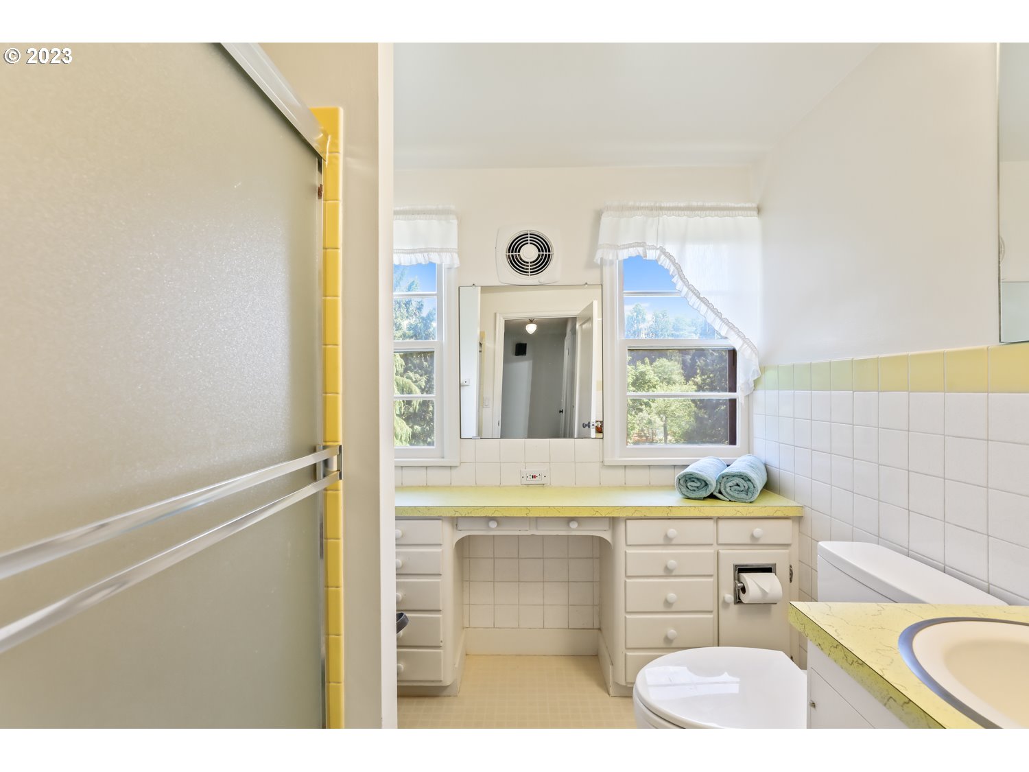 2820 Southwest Taylors Ferry Road Portland, OR 97219 - Photo 21 of 45 Gallery Image 21