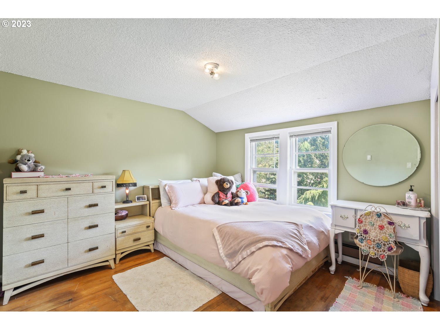 2820 Southwest Taylors Ferry Road Portland, OR 97219 - Photo 27 of 45 Gallery Image 27