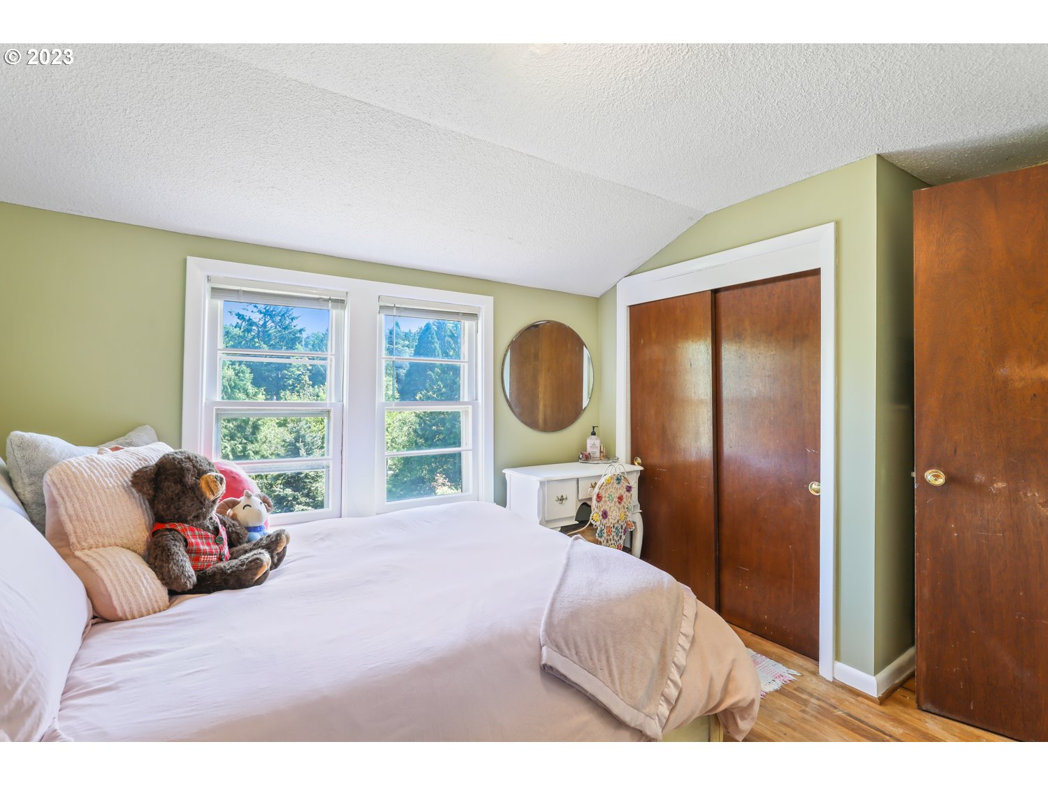 2820 Southwest Taylors Ferry Road Portland, OR 97219 - Photo 28 of 45 Gallery Image 28