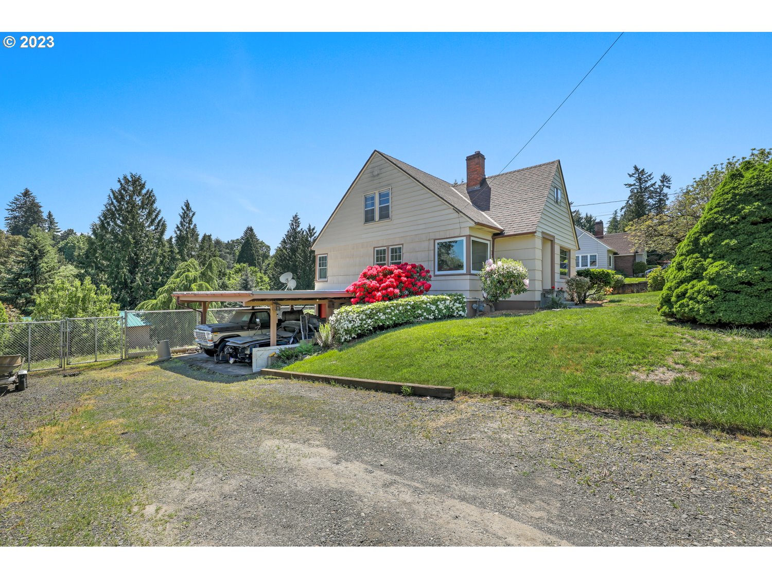 2820 Southwest Taylors Ferry Road Portland, OR 97219 - Photo 5 of 45 Gallery Image 5