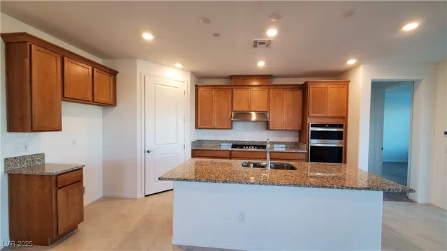 $3,095 | 6 Sun Mirage Avenue, Henderson, NV 89011