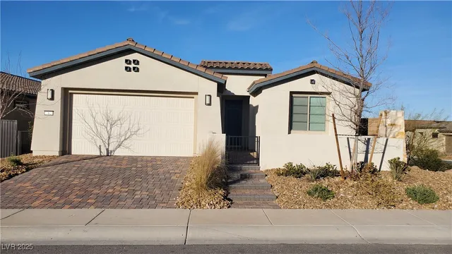 $3,095 | 6 Sun Mirage Avenue, Henderson, NV 89011