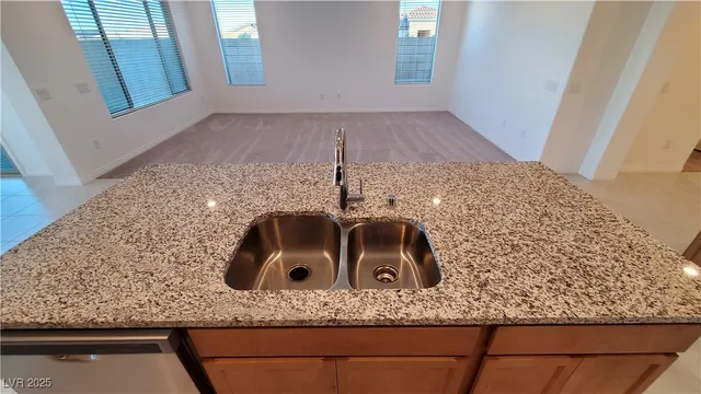 $3,095 | 6 Sun Mirage Avenue, Henderson, NV 89011