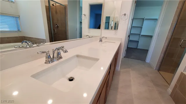 $3,095 | 6 Sun Mirage Avenue, Henderson, NV 89011