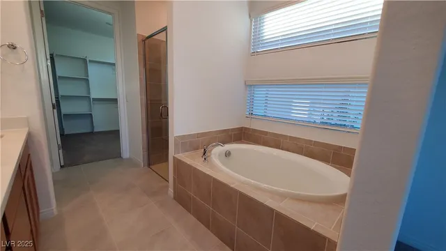 $3,095 | 6 Sun Mirage Avenue, Henderson, NV 89011