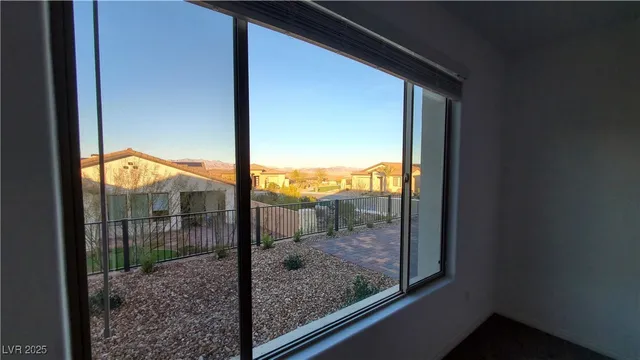 $3,095 | 6 Sun Mirage Avenue, Henderson, NV 89011