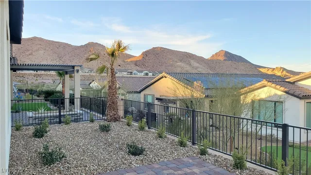 $3,095 | 6 Sun Mirage Avenue, Henderson, NV 89011