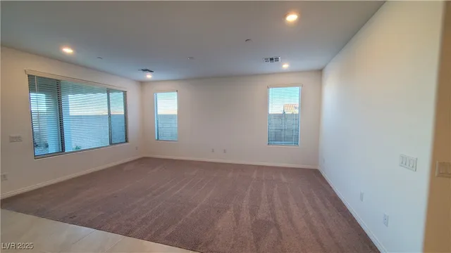 $3,095 | 6 Sun Mirage Avenue, Henderson, NV 89011