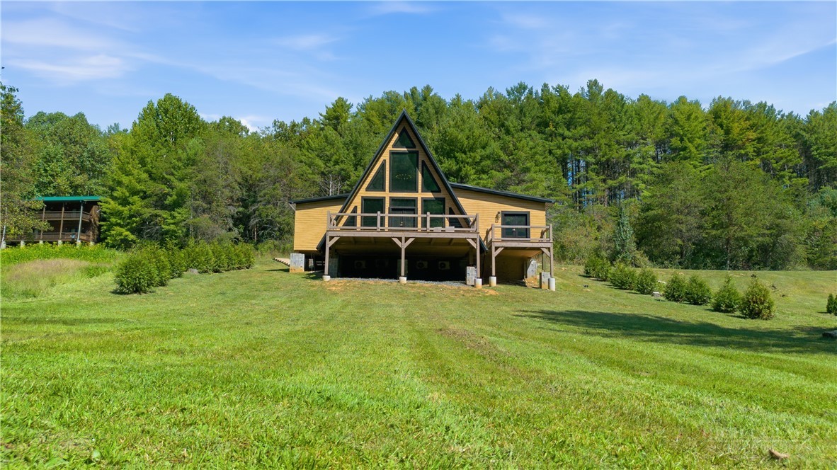 355 South River Hills Road Lansing, NC 28643 - Photo 37 of 40