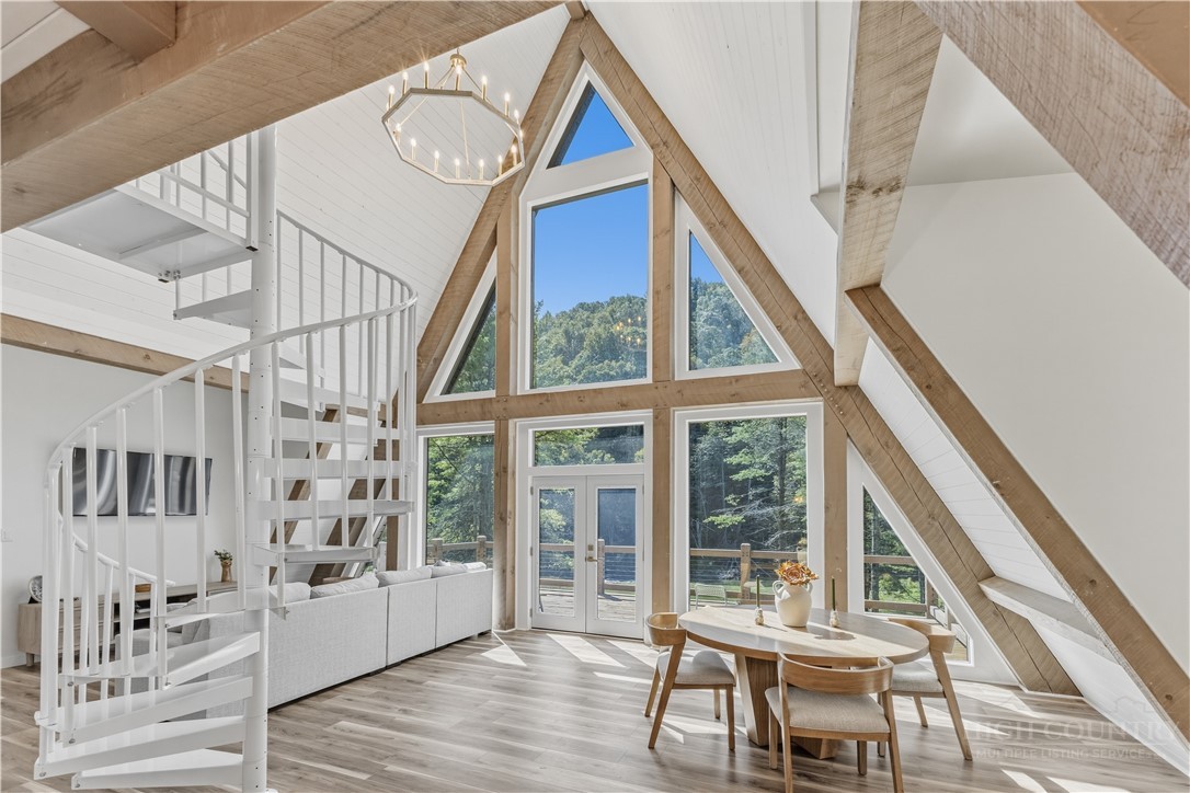 355 South River Hills Road Lansing, NC 28643 - Photo 10 of 40