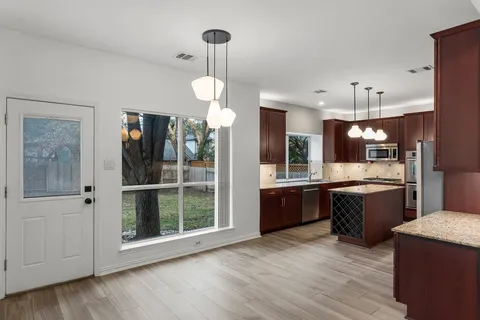 $620,000 | 1406 Dapplegrey Lane, Austin, TX 78727