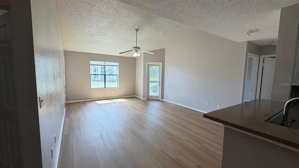 $1,500 | 2260 Cascades Boulevard, Unit 203, Kissimmee, FL 34741