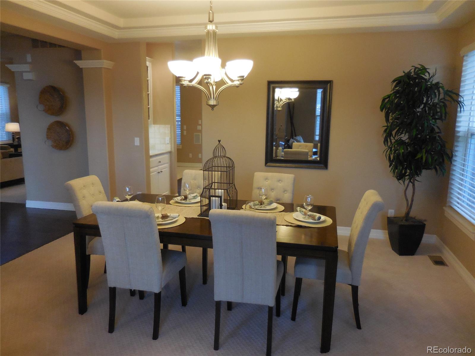 10162 Mockingbird Lane Highlands Ranch, CO 80129 - Photo 3 of 24 Gallery Image 3