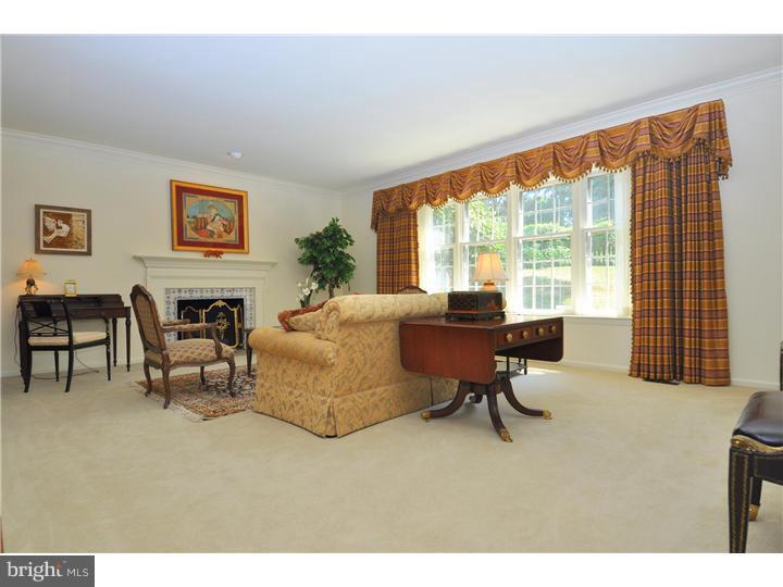 445 Inveraray Road Villanova, PA 19085 - Photo 5 of 24