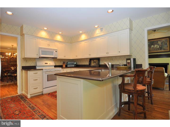 445 Inveraray Road Villanova, PA 19085 - Photo 10 of 24