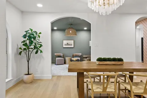 $699,000 | 10801 Middle Knoll Drive, Dallas, TX 75238