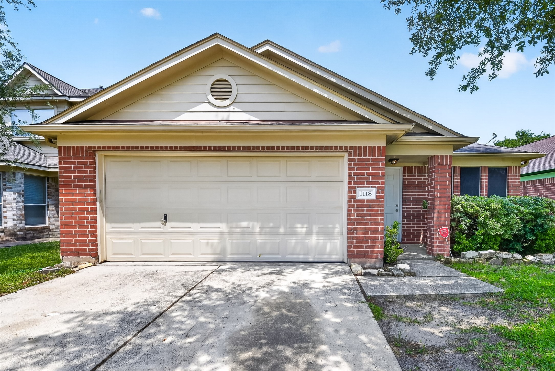1118 Chestnut Bough Street Channelview, TX 77530 - Photo 3 of 39