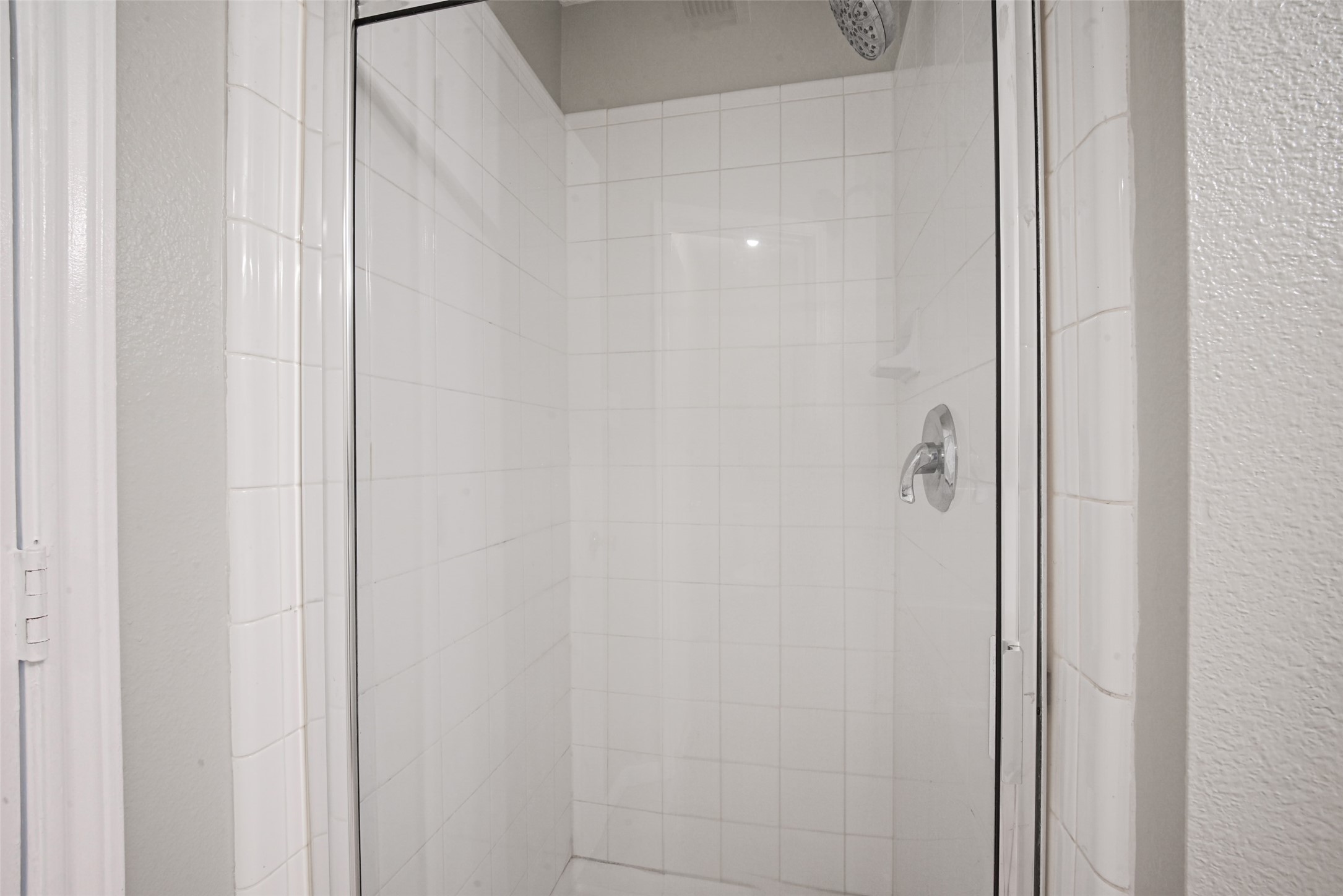 1118 Chestnut Bough Street Channelview, TX 77530 - Photo 33 of 39 Also has a separate shower