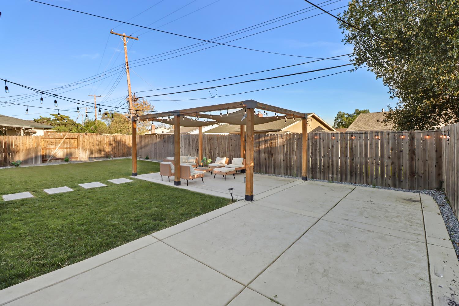 5208 Rambler Way Sacramento, CA 95841 - Photo 45 of 51 a view of a backyard