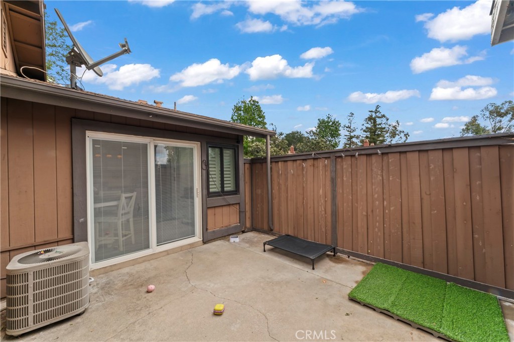 14456 Foothill, Unit 47 Sylmar, CA 91342 - Photo 22 of 25