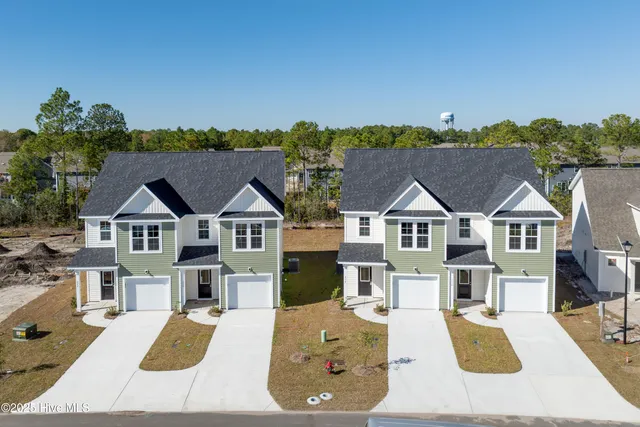 $279,900 | 222 Sandpiper Place, Holly Ridge, NC 28445