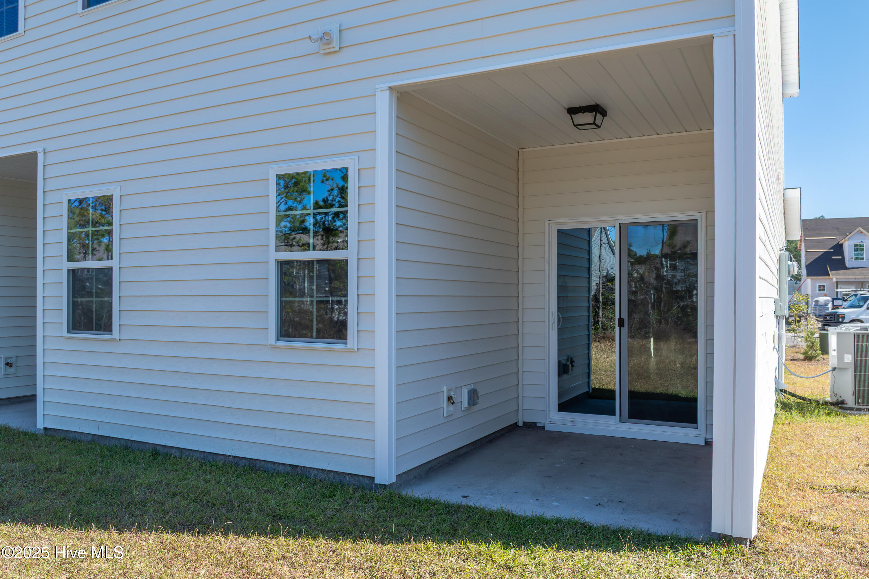 222 Sandpiper Place Holly Ridge, NC 28445 - Photo 6 of 25 220-222 Sand Piper - Exterior - Edited_1