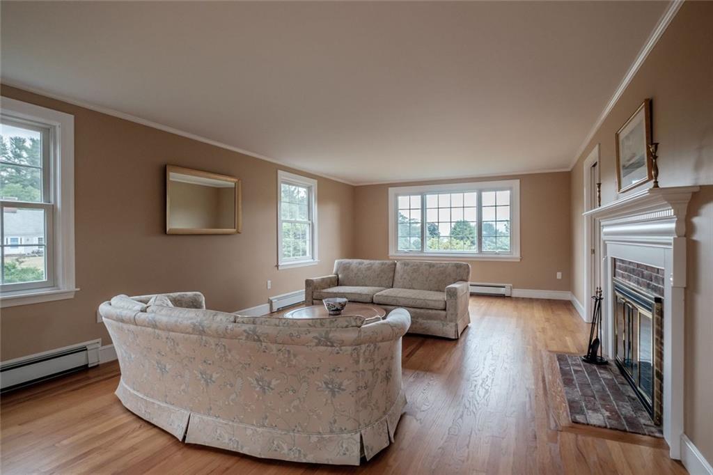 5 Stornoway Road Cumberland Foreside, ME 04110 - Photo 9 of 34 Photo