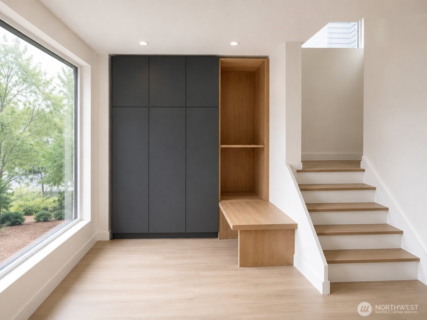 5301 49th Avenue Southwest Seattle, WA 98136 - Photo 14 of 22