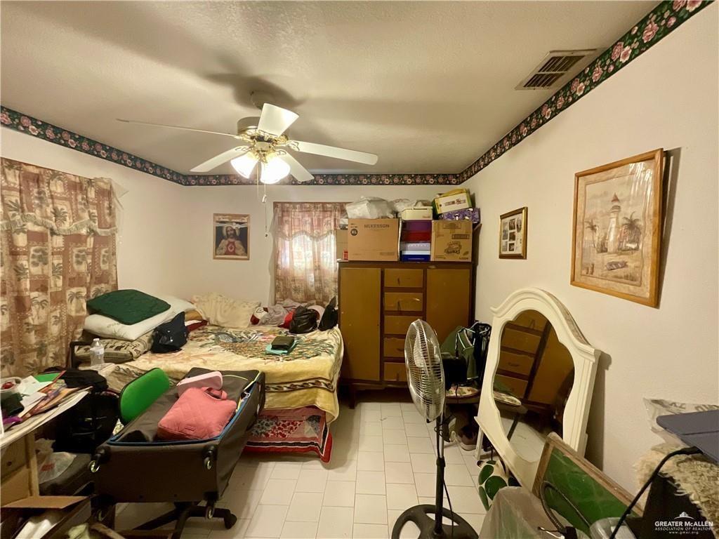 5146 Jm Martinez Street, Unit J Rio Grande City, TX 78582 - Photo 6 of 13 a view of a livingroom with furniture and a window