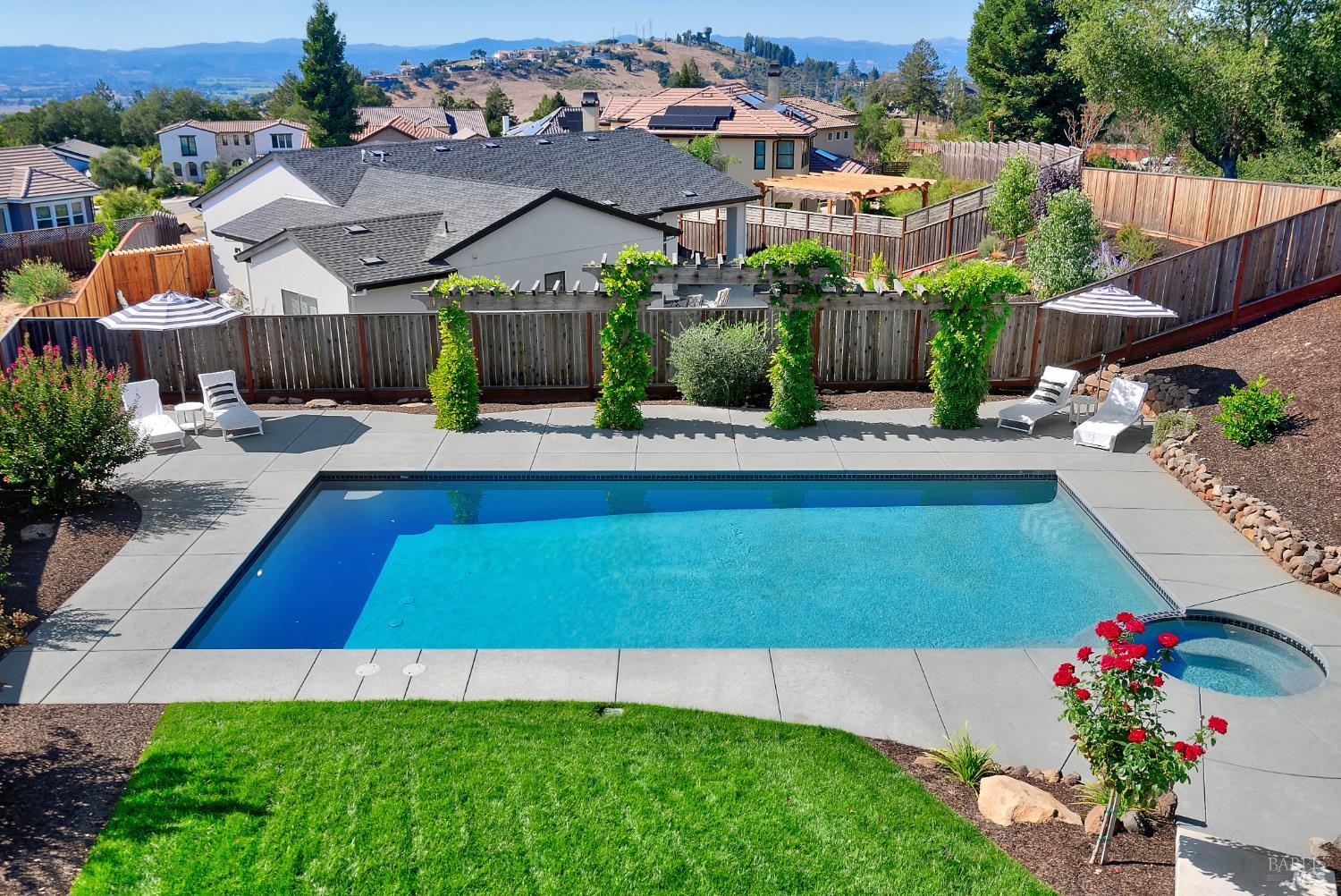 3724 Stanhope Court Santa Rosa, CA 95404 - Photo 53 of 78 a view of a house with a garden