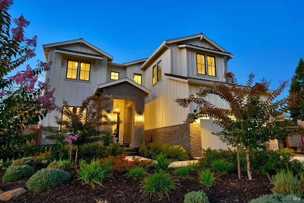 $2,100,000 | 3724 Stanhope Court, Santa Rosa, CA 95404
