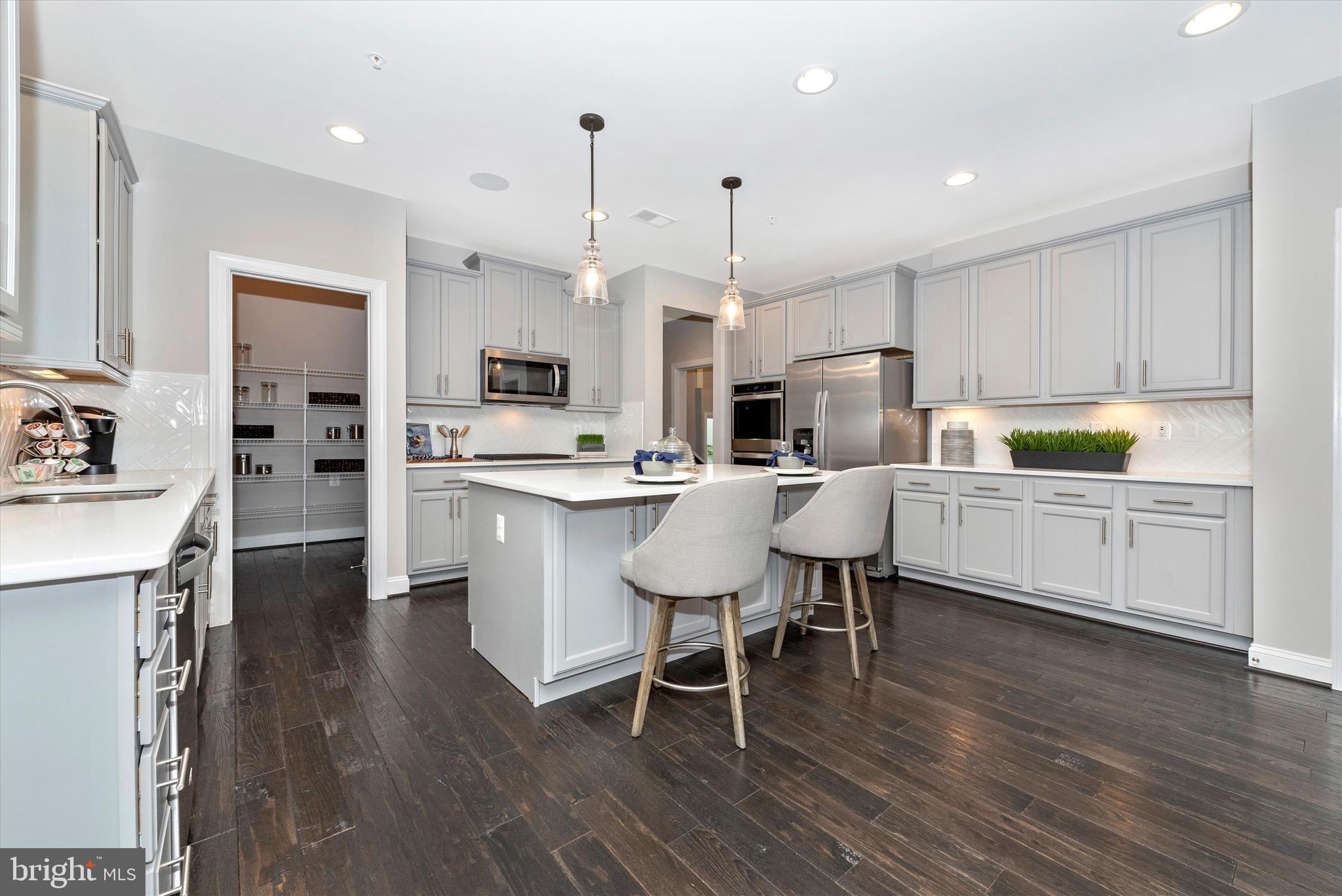 7122 Saddle Road New Market, MD 21774 - Photo 16 of 53 Kitchen with optional features