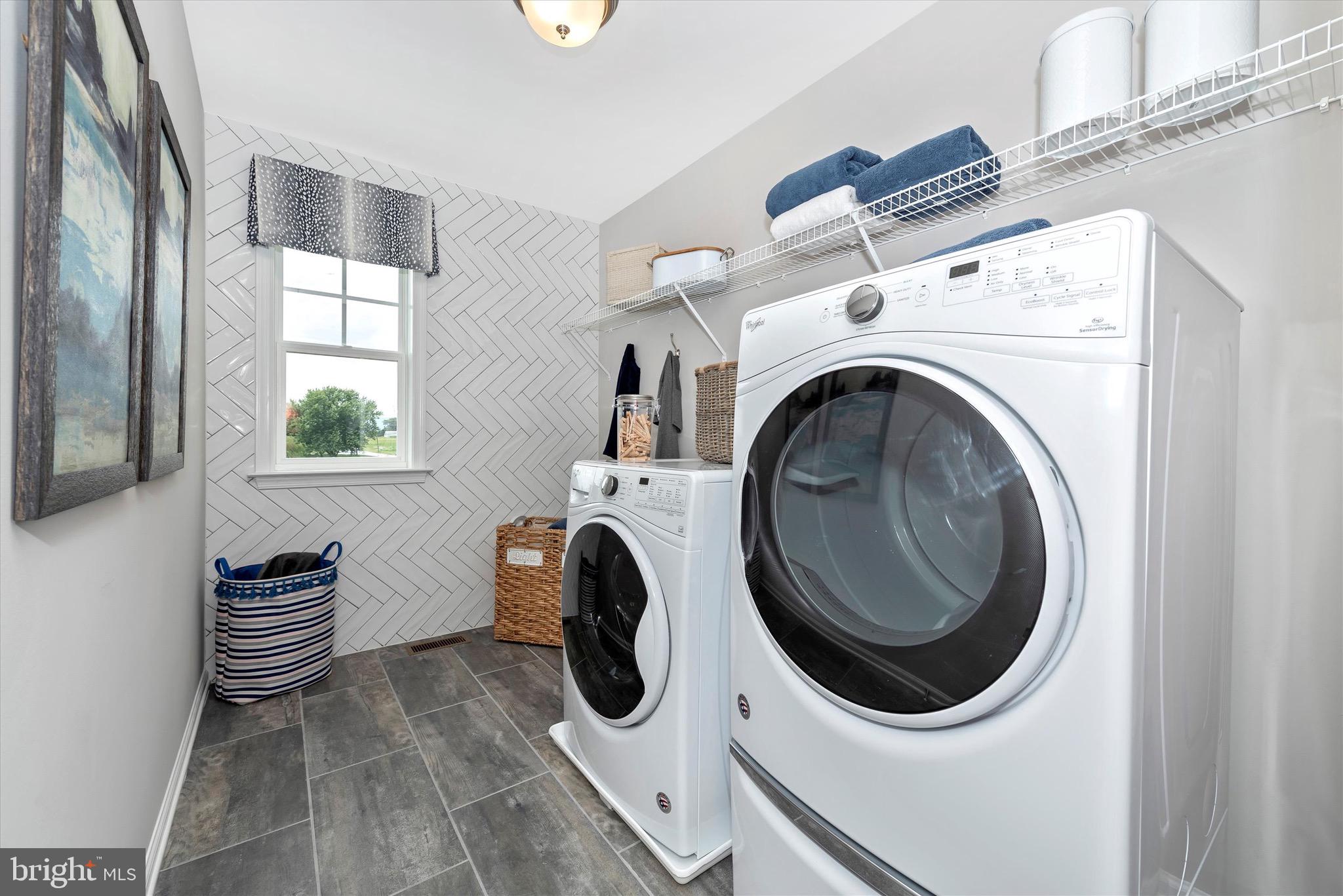 7122 Saddle Road New Market, MD 21774 - Photo 32 of 53 2nd Floor Laundry Room