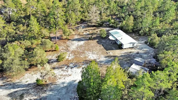 $315,000 | 27130 Fishermans Road, Paisley, FL 32767