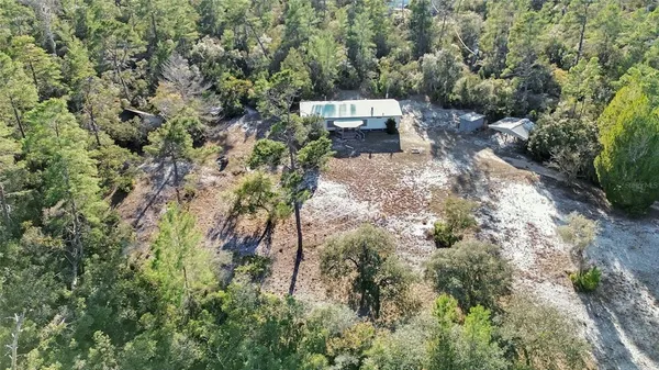 $315,000 | 27130 Fishermans Road, Paisley, FL 32767