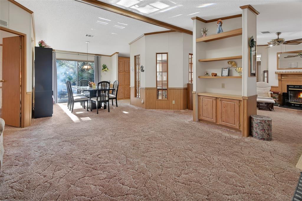 27130 Fishermans Road Paisley, FL 32767 - Photo 5 of 52