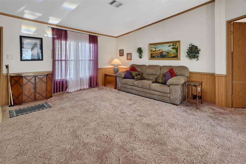 27130 Fishermans Road Paisley, FL 32767 - Photo 7 of 52